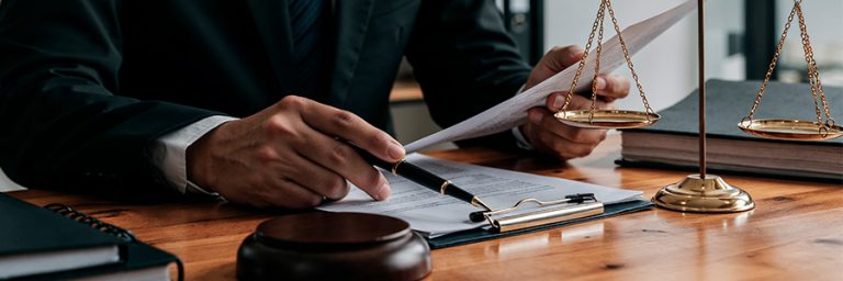 ¿Qué requisitos debe cumplir un informe pericial para ser válido en juicio?