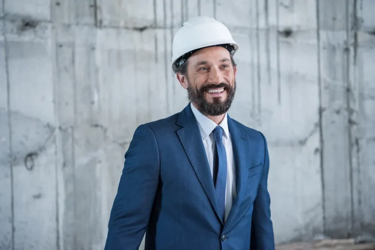 Perito judicial inmobiliario: qué hace, cuánto cobra y cómo formarte en 2026